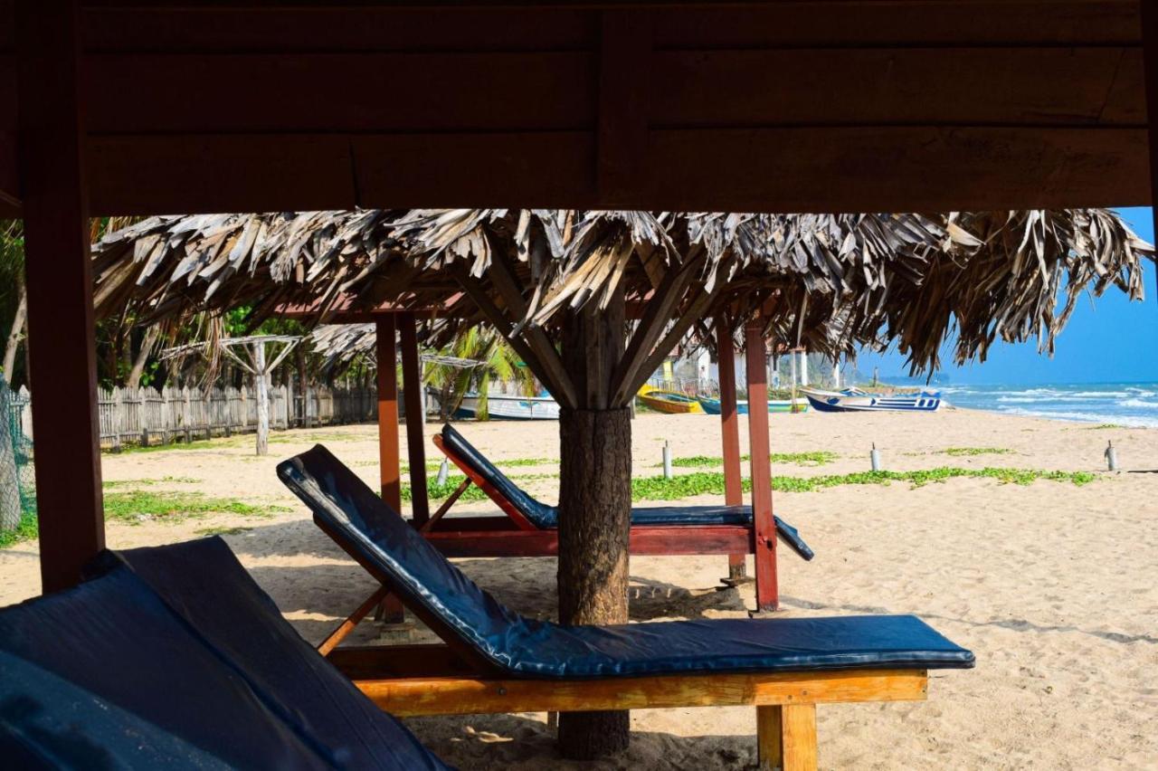 Mithra Paradise Beach Hotel Nilaveli Εξωτερικό φωτογραφία